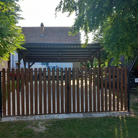 Tibor Vendeghaz Balatonfenyves